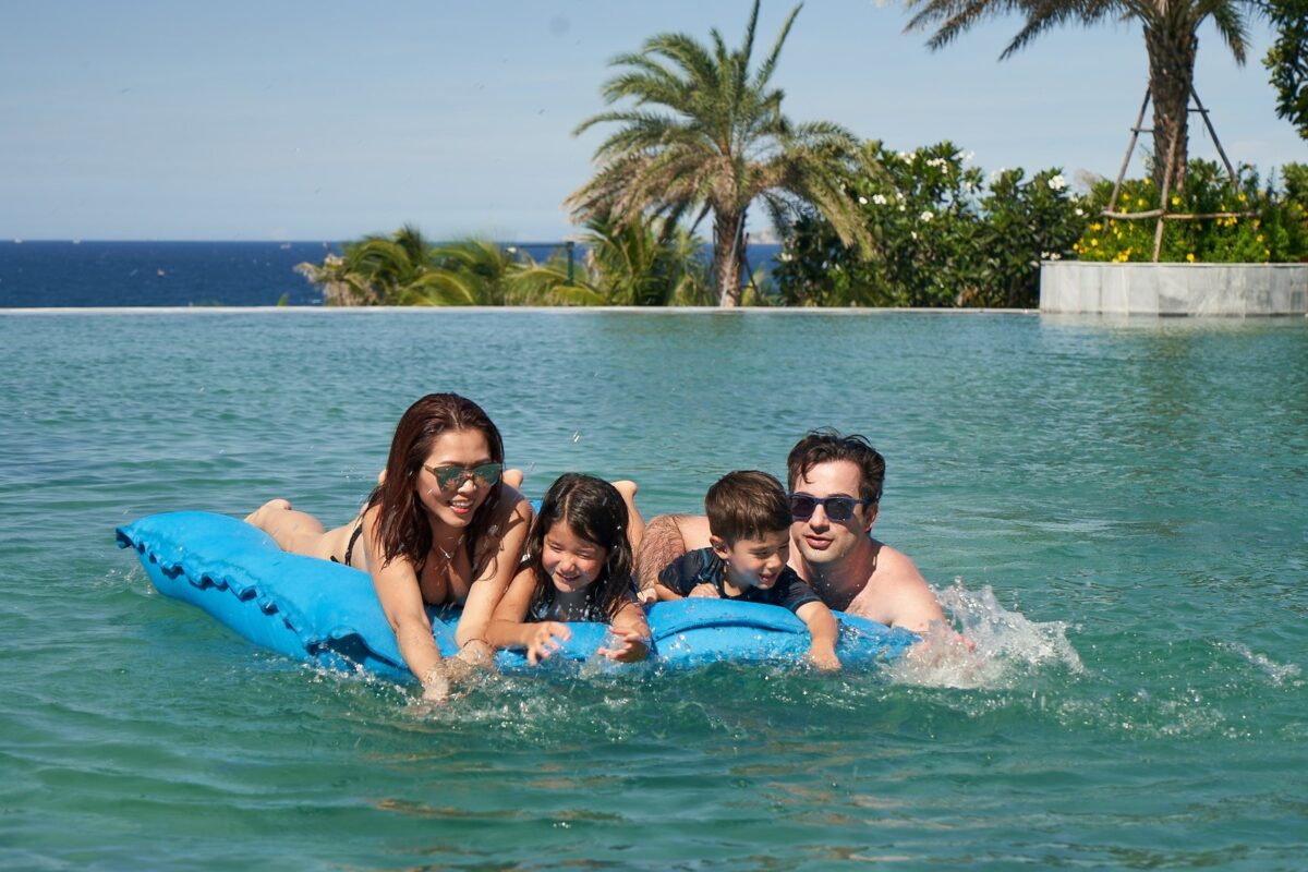 Family-Entertainment-Package-Movenpick-Cam-Ranh